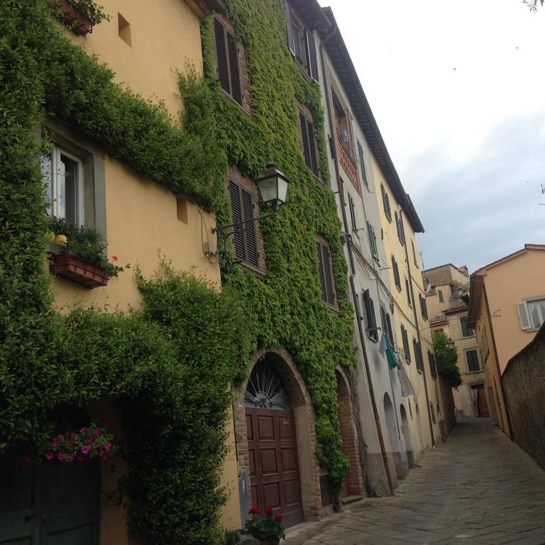 Tre Girasoli Monte San Savino Exterior foto